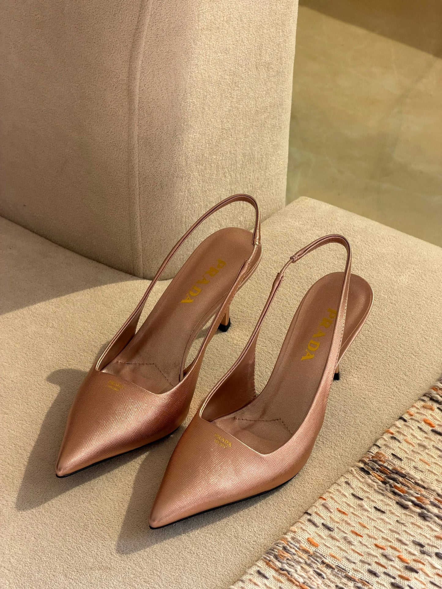 PRADA
QUALITY: SUPER MASTER 💥😍
450 dhs🇦🇪🇦🇪
Zain319
♥️♥️♥️