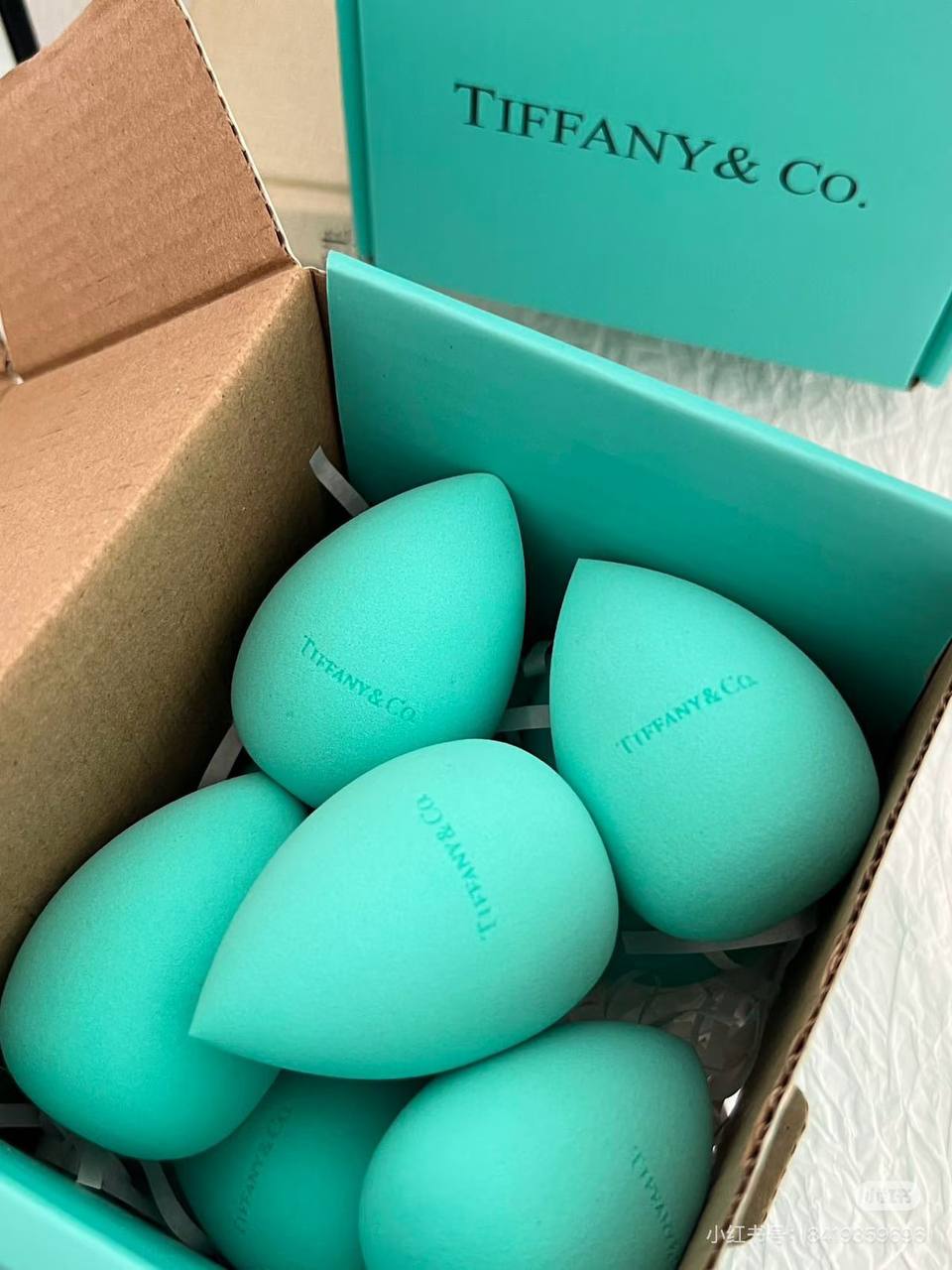 Tiffany 💥*
*Make up egg ❤️🔥*
Master quality 💯
With boxes 🗃️
45 dhs✅ for 8 pcs
Zain216
♥️♥️♥️