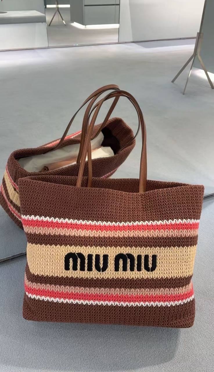 Super master
Lv
Chanel
Miu miu
Zain313
For price contact whatsapp
00971507557372
♥️♥️♥️