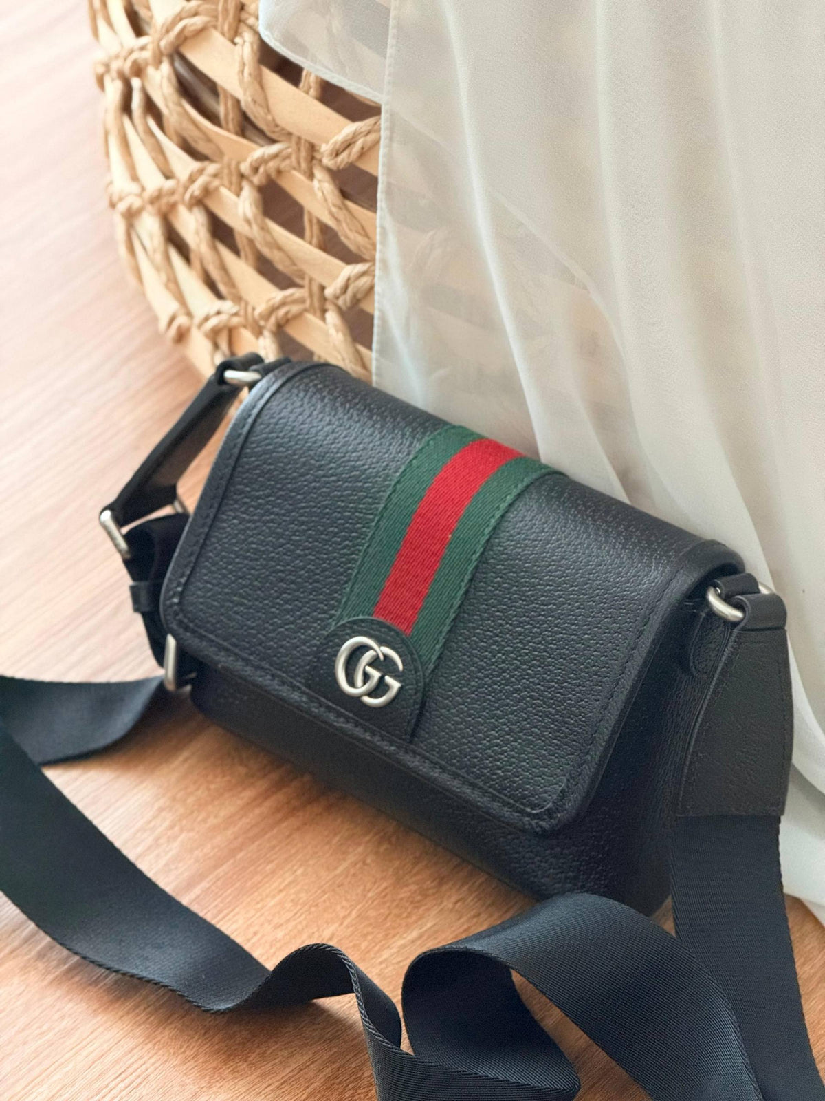 NEW COLLECTION
BRAND- GUCCI
CROSS BODY
SUPER MASTER QUALITY
BOX WITH PAPER BAG
For Price 👇 WhatsApp✅
0568585901
0507557372
0552275751 Owner Zain 👌
Zain267
♥️♥️♥️
