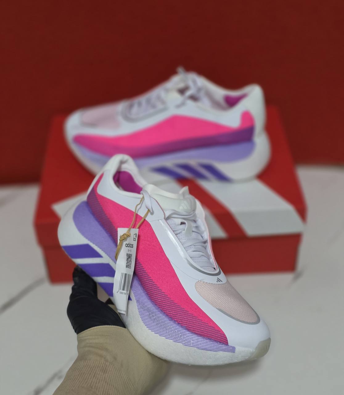 Adidas
38 to 45
135 dhs🇦🇪🇦🇪
Zain27
♥️♥️♥️
