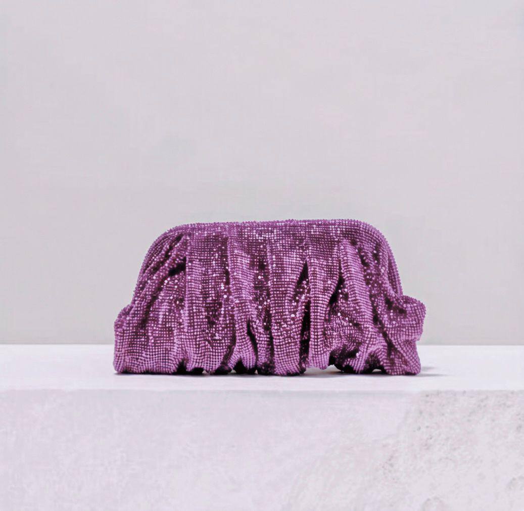 Alexanderwang
Banquet bag copy one
with box
🎁🎁🎁
150 dhs✅
Zain39
♥️♥️♥️