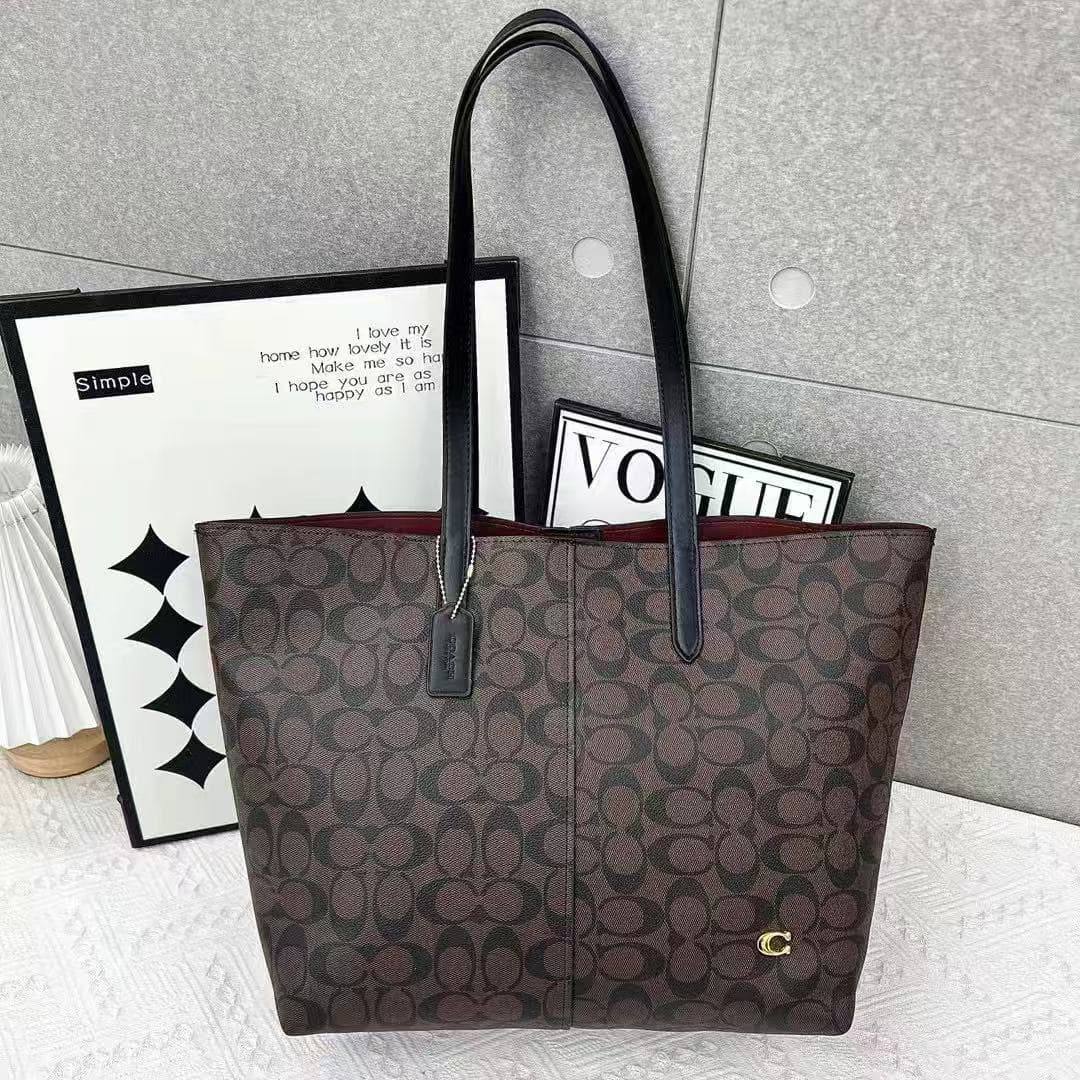 Coach
Wihh box
75 dhs🇦🇪🇦🇪
Zain232
♥️♥️♥️