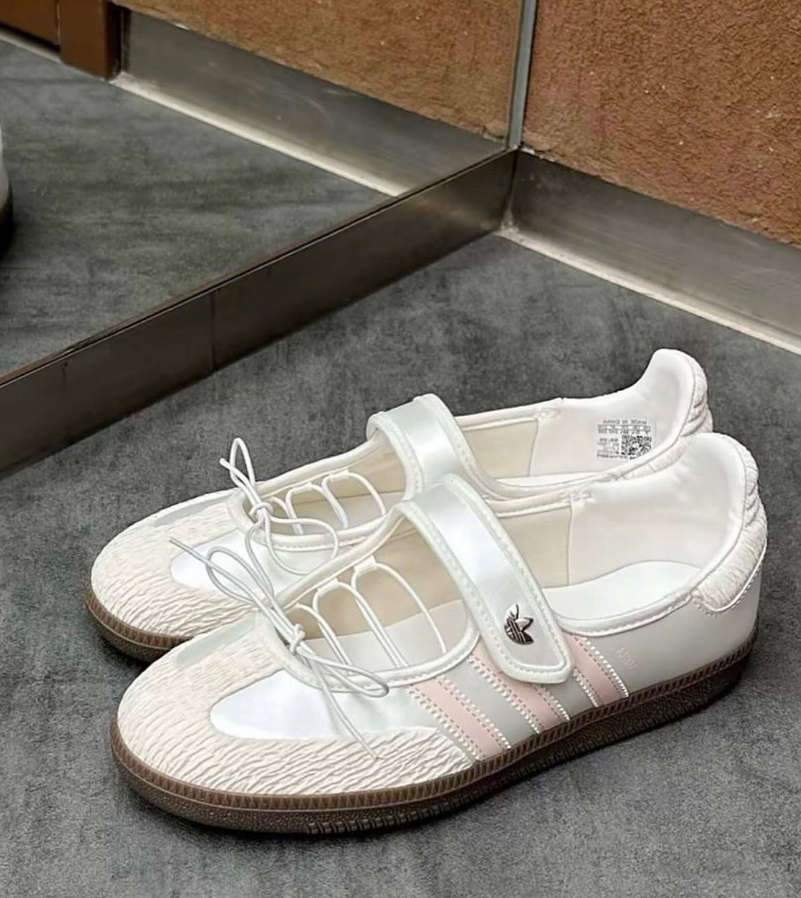 Adidas
36 TO 41
125 dhs🇦🇪🇦🇪
Zain183
♥️♥️♥️