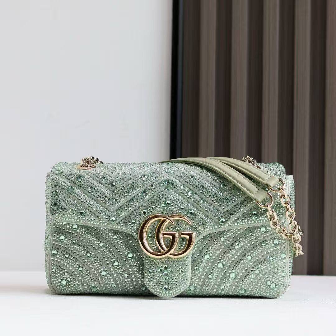 Gucci
380 dhs✅
Master🌺🌺
Zain153
♥️♥️♥️