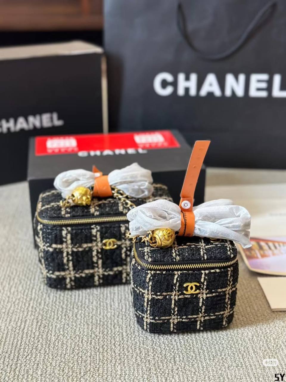 Chanel Master
20cm
240 dhs🪙🌨️
Zain10
♥️♥️♥️