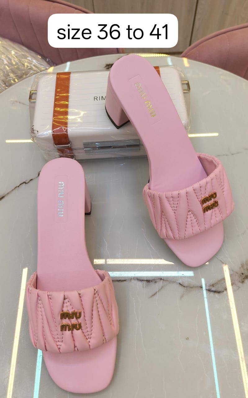 Miu Miu
size 36 to 41
95 dhs🪙🌨️
Zain103
♥️♥️♥️