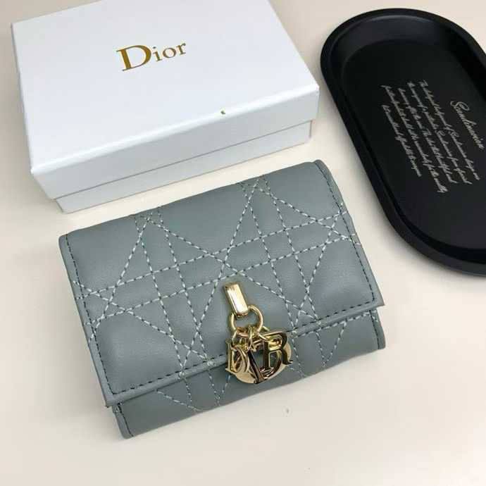 Dior Wallet
115 dhs❤️
💼 Good Quality 💼
Zain131
♥️♥️♥️