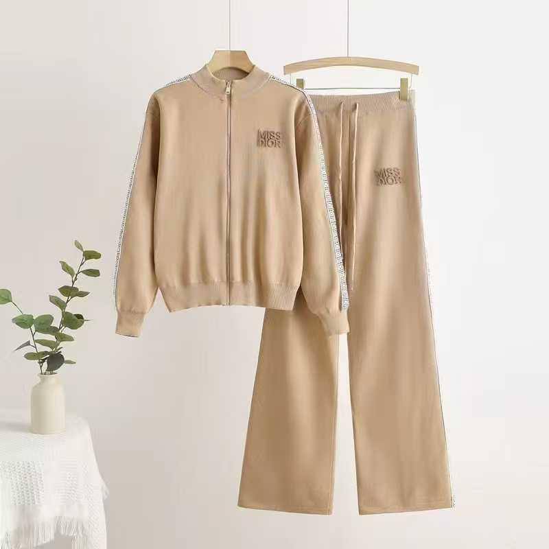 New in
110 dhs
Free size
Zain140
♥️♥️♥️