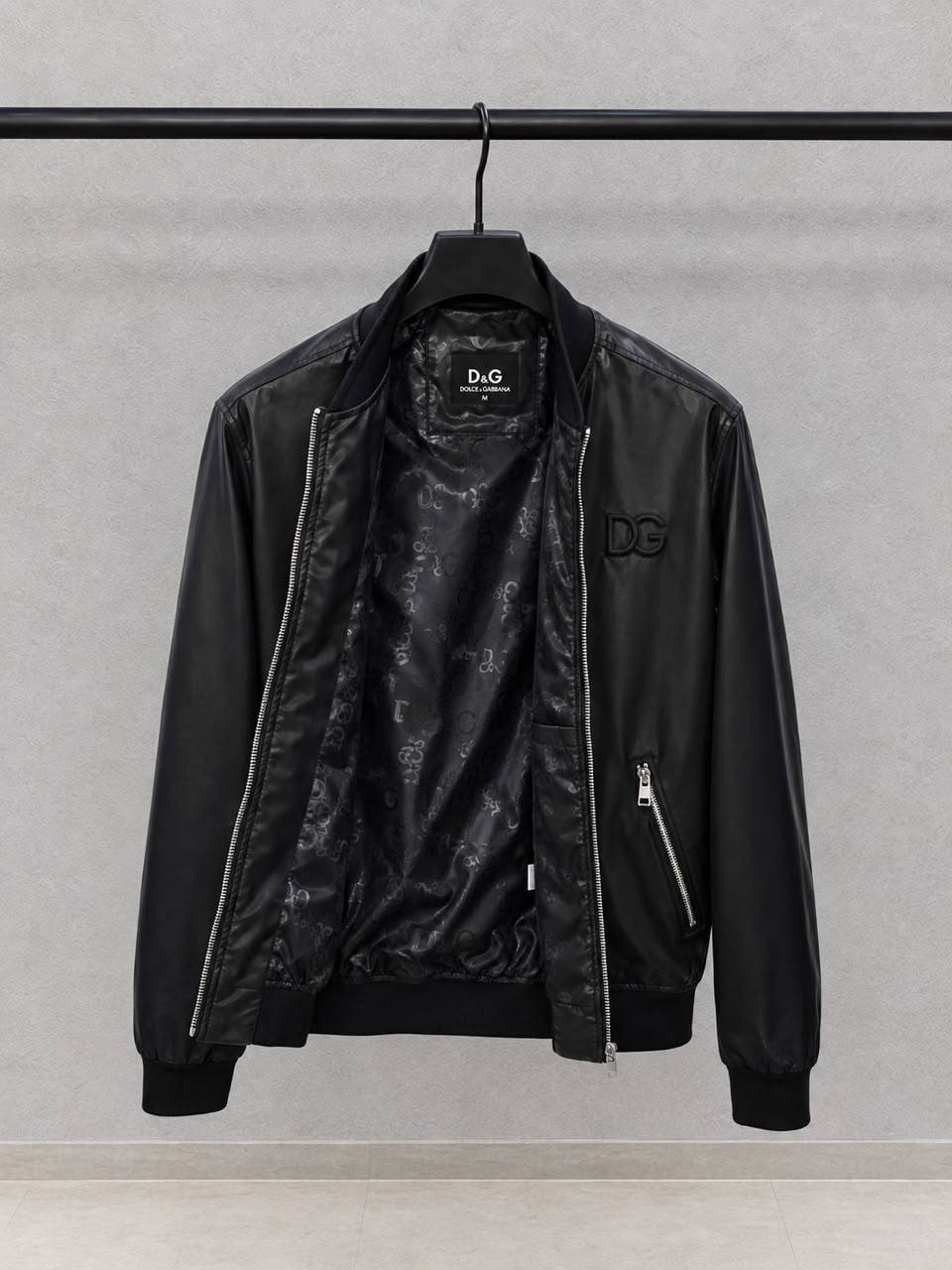 DOLCE &GABBANA JACKET ❣️
LEATHER 🥇🥇
SUPER MASTER QUALITY ✨
SIZE :Sto XXL
750 dhs🇦🇪🇦🇪🇦🇪
Zain327
♥️♥️