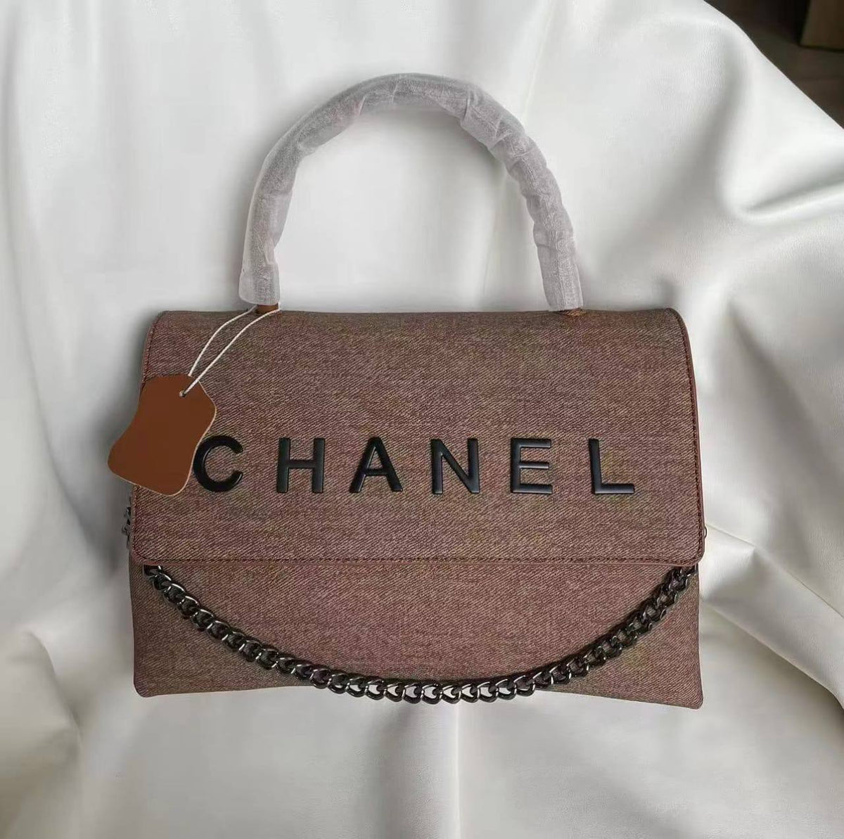 Chanel
95 dhs🪙💚
size 27cm
High quality
Zain26
♥️♥️♥️