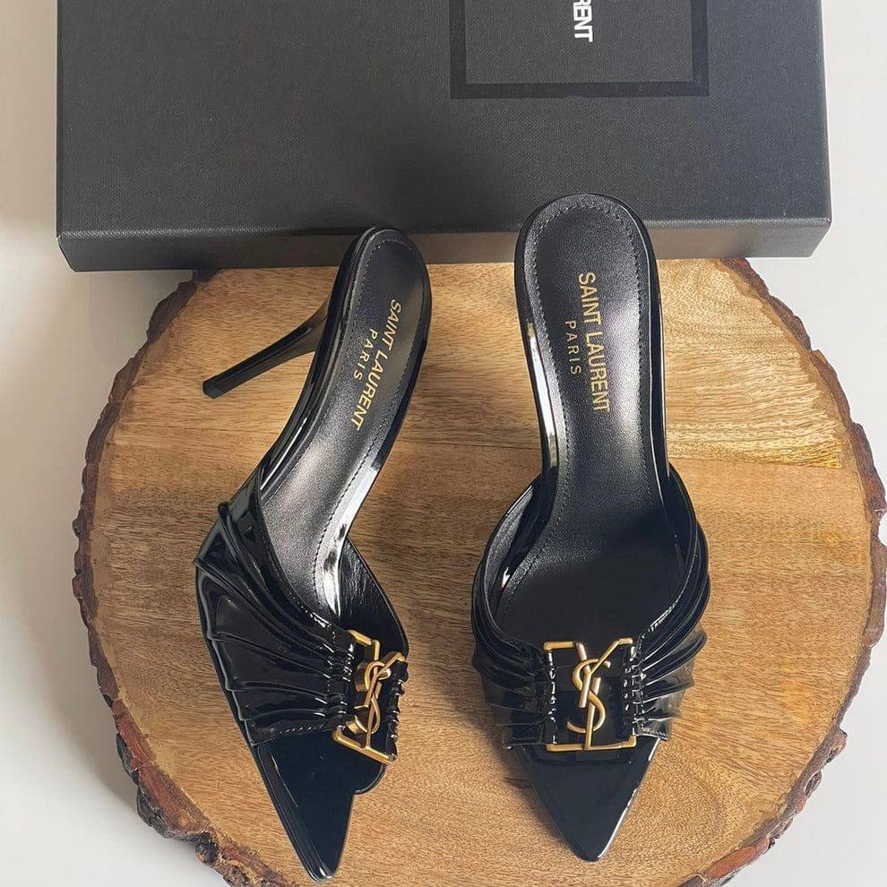 YSL
260 dhs✅
*SIZE 36 TO 42*
Zain224
♥️♥️♥️
