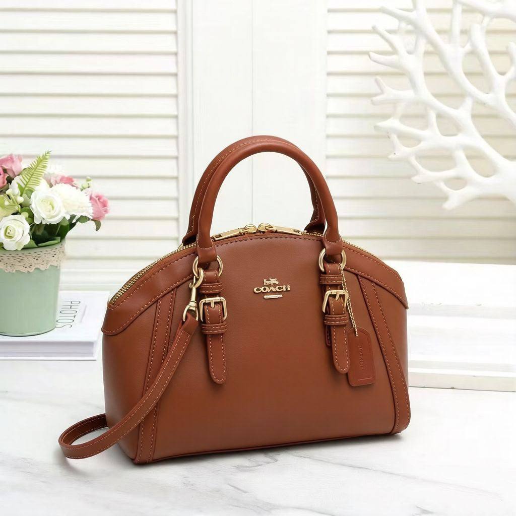 COACH
NEW CAME HIGH QUALITY
120 dhs🇦🇪🇦🇪
Zain295
♥️♥️♥️