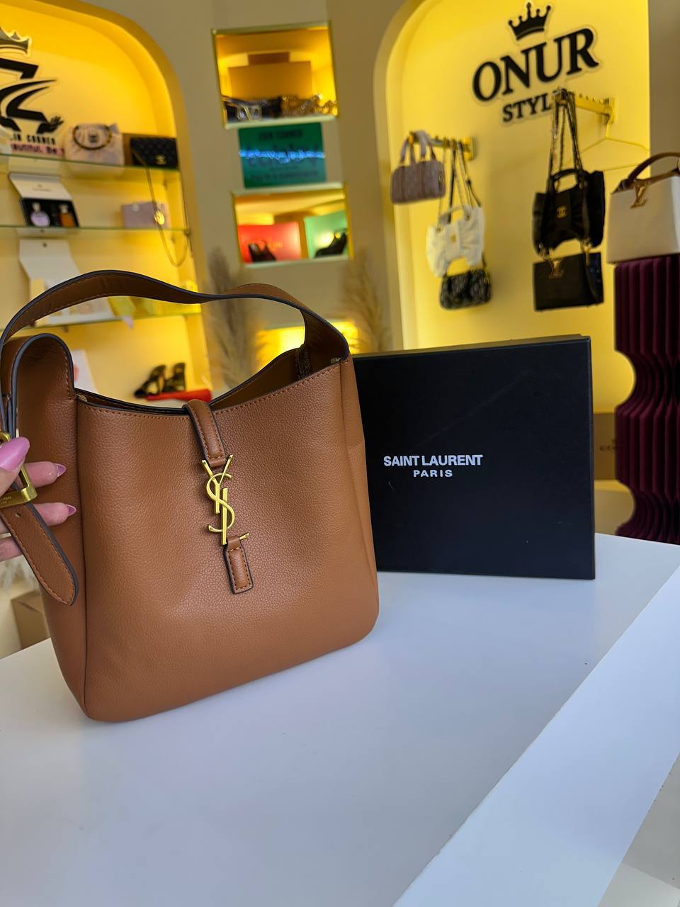 Ysl
110 dhs
Zain44
♥️♥️♥️
Zc