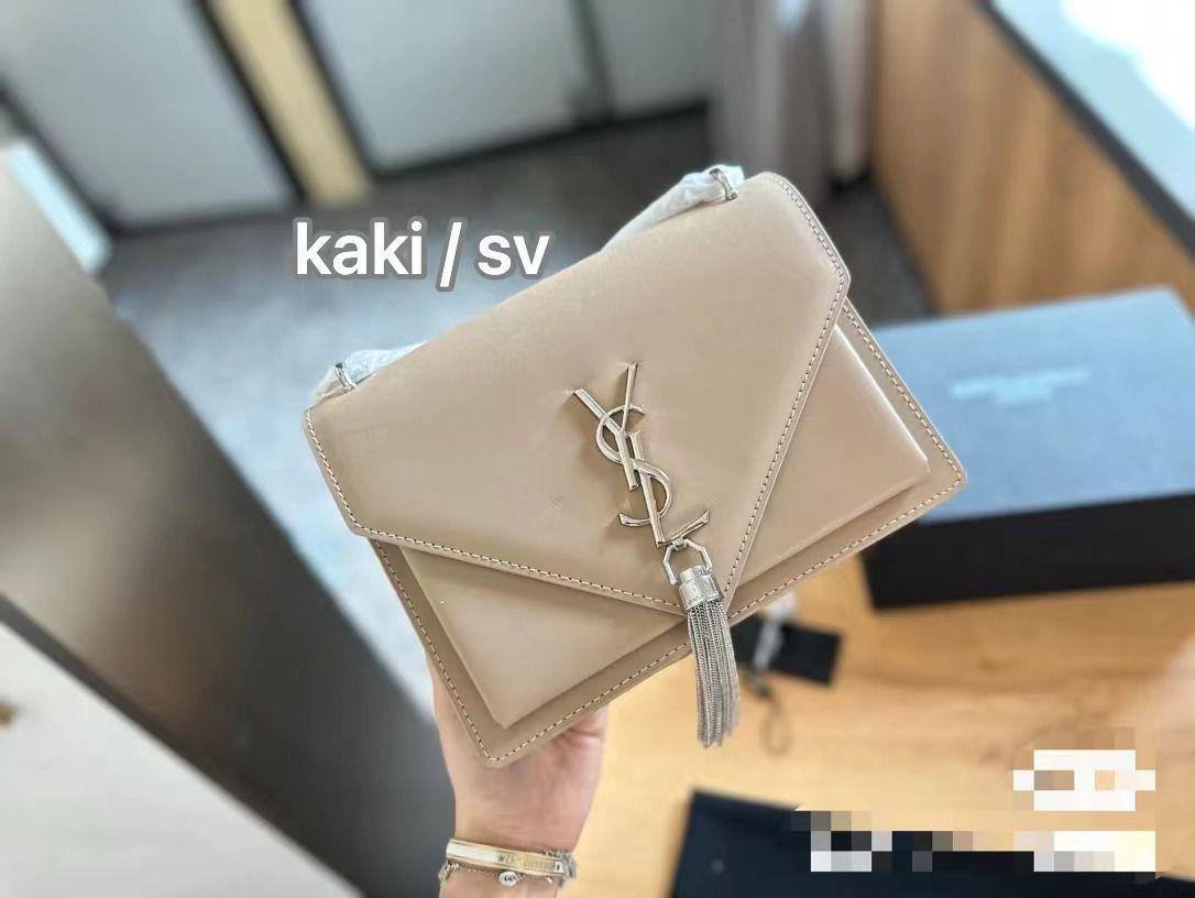 YSL Sunset
1️⃣ First Quality + 🎁
Size : 22 * 16 cm
80 dhs✅
with box 🎁
Zain115
♥️♥️♥️