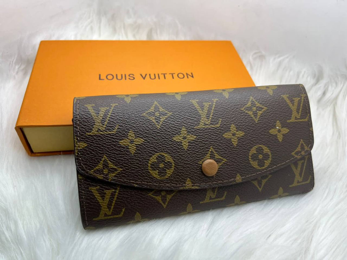 Wallets
45 dhs🇦🇪🇦🇪
Zain182
♥️♥️♥️