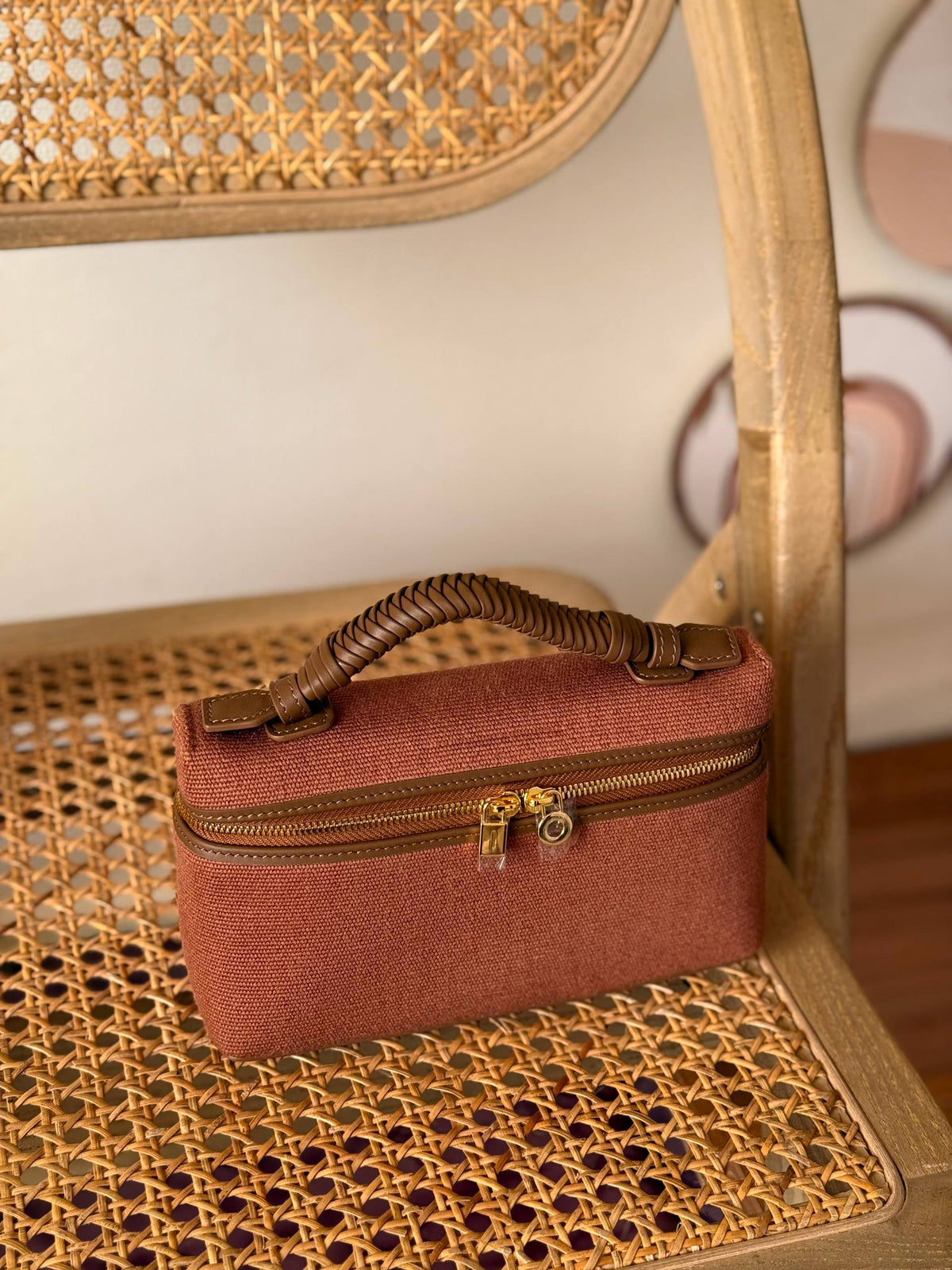New Collection✨✨✨
LORO PIANA
20cm
320 dhs🇦🇪🇦🇪
MASTER QUALITY
With box🎁
Zain167
♥️♥️♥️