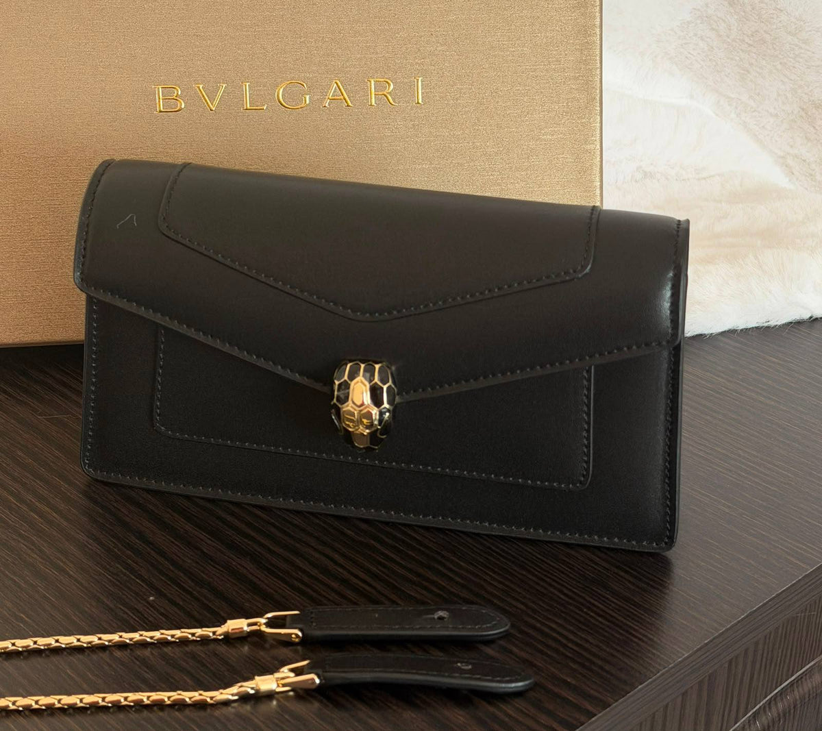 Master Bvlgari
350 dhs
Zain134
♥️♥️♥️