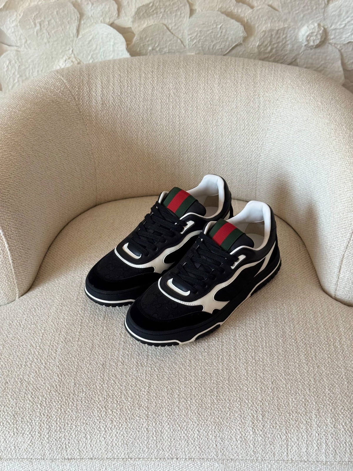 Gucci Re-Web trainer
VIP QUALITY
SIZE:40 to 46
500 dhs🇦🇪🇦🇪🇦🇪
Zain185
♥️♥️♥️