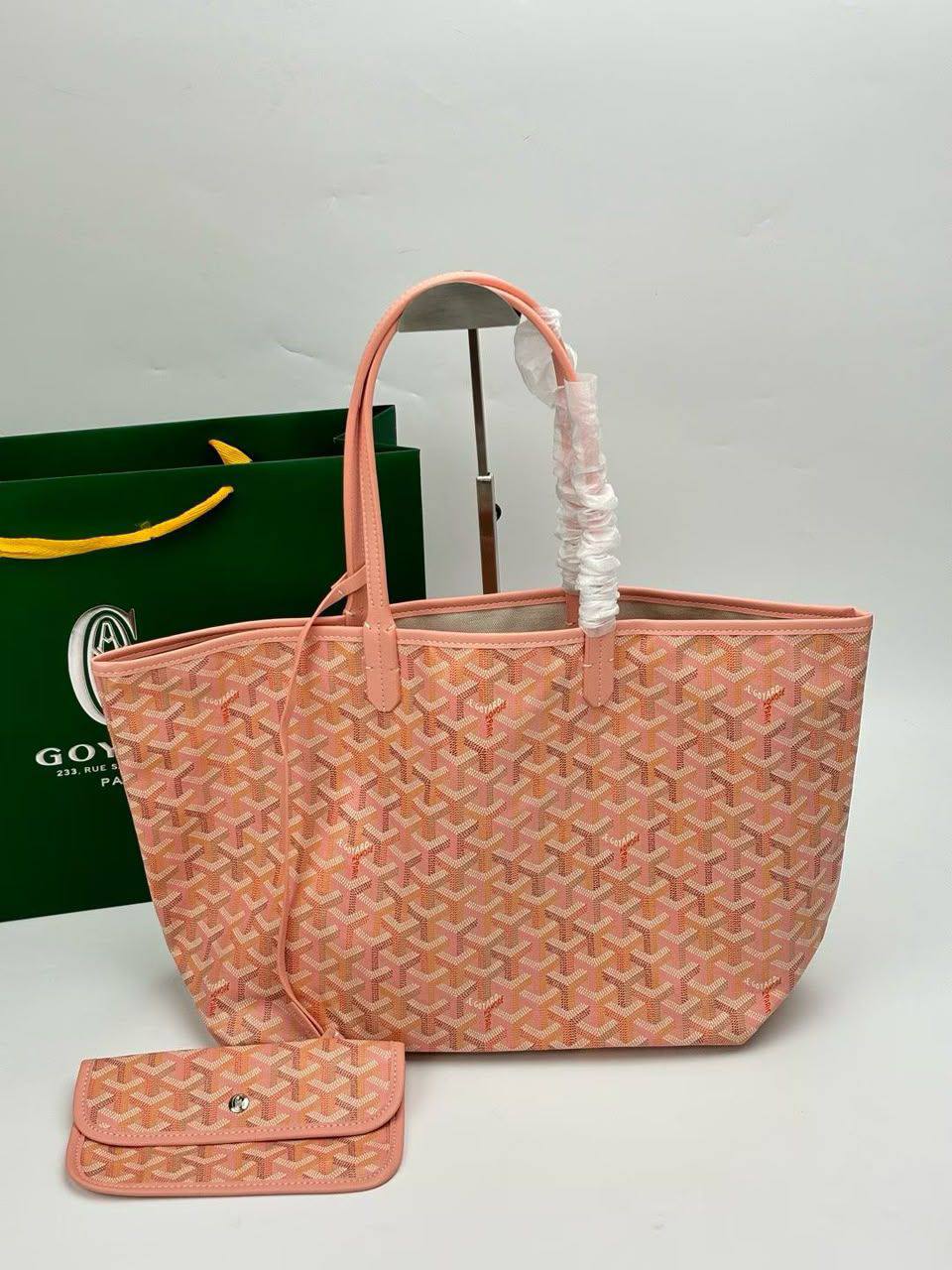Goyard
Master🌺🌺
240 dhs💓
Zain153
♥️♥️♥️