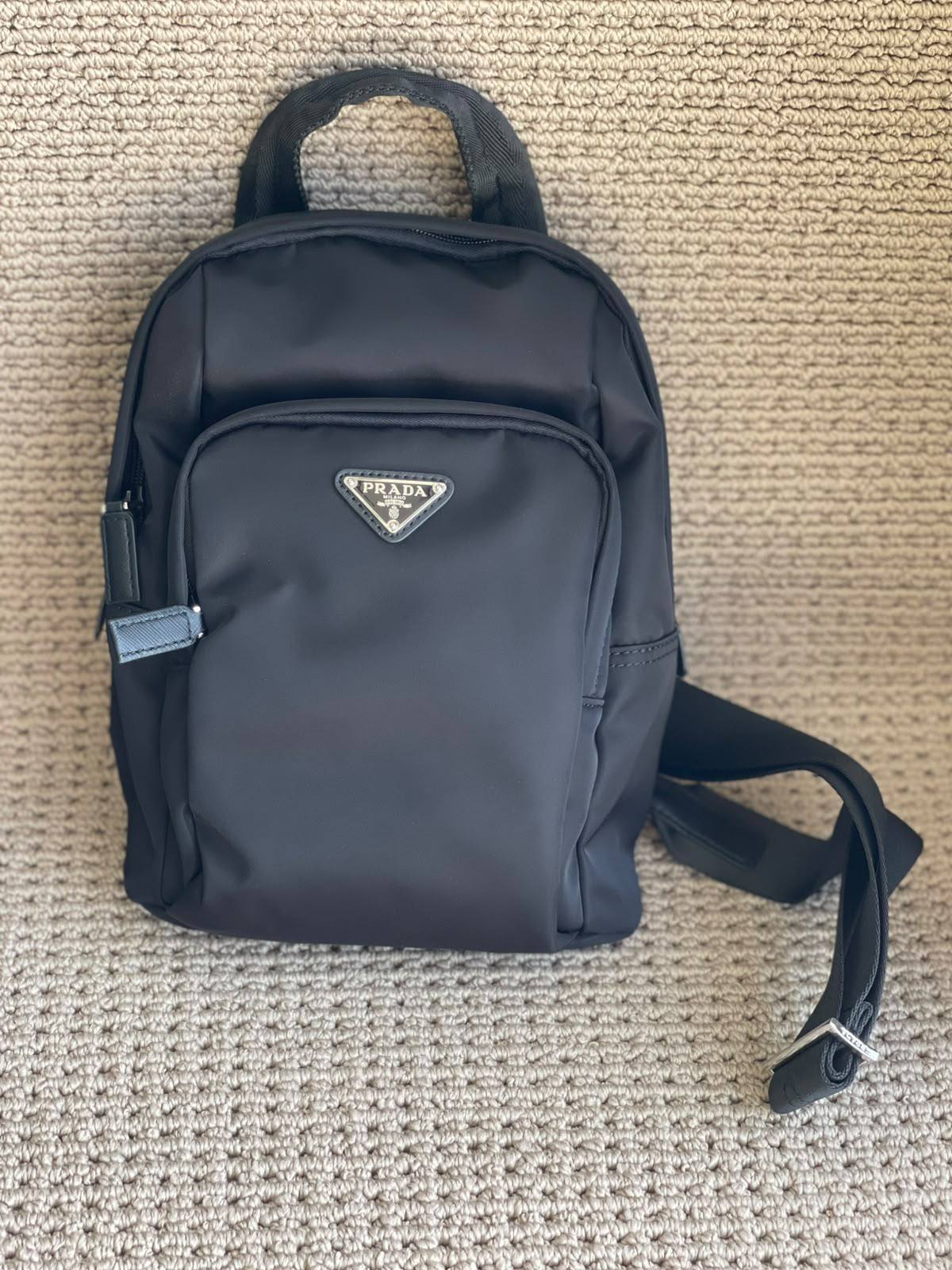 PRADA
Unisex Cross Bag
Master Quality
470 dhs🇦🇪
Zain179
♥️♥️♥️