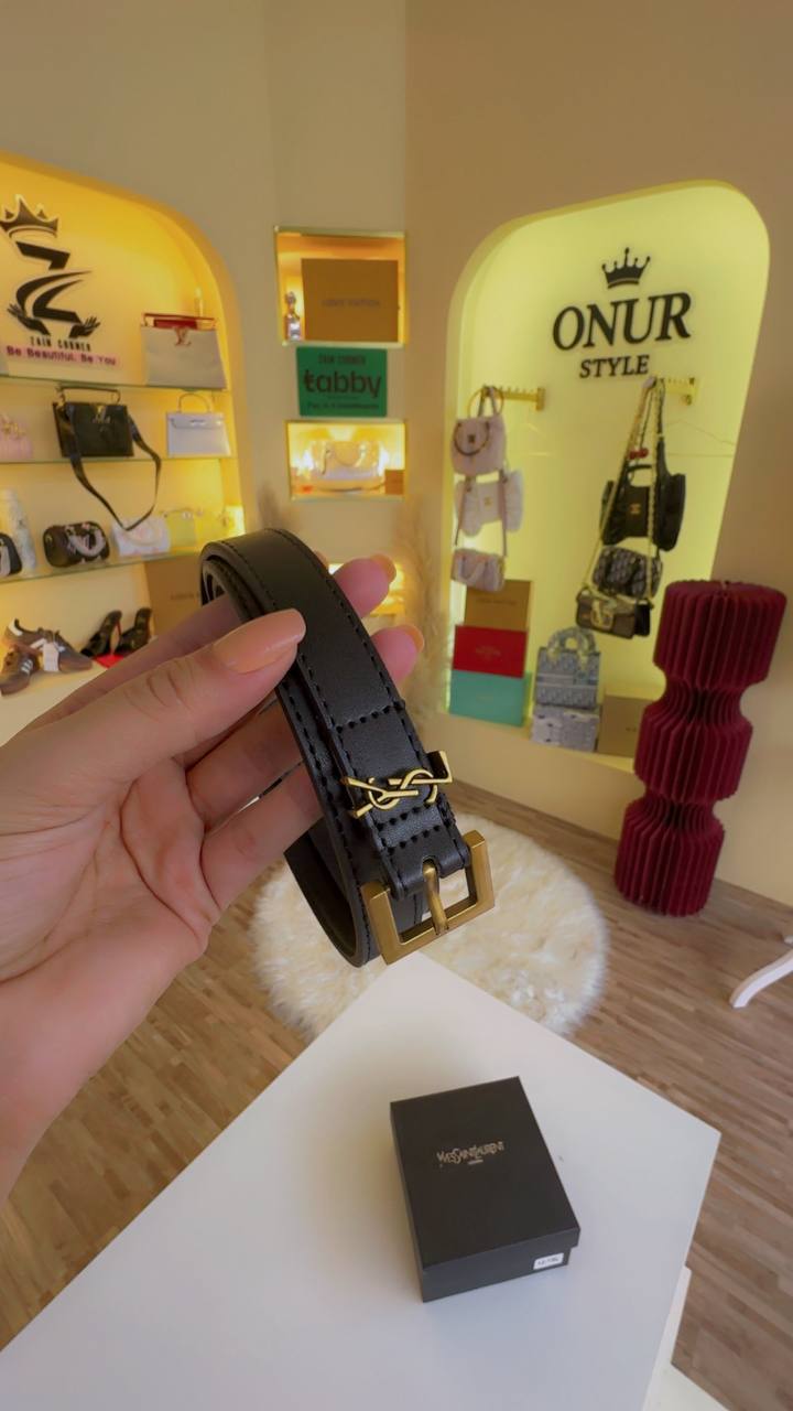 Ysl belt
65 dhs
With box
Zain182
♥️♥️♥️
Zc