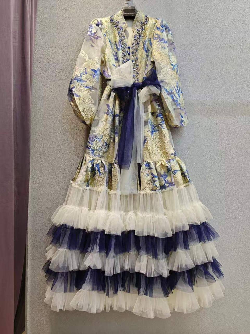 *New collections*
ZIMMERMANN
*Super Master quality*
*Sizes: S M L XL*
850 dhs💓
Zain308
♥️♥️♥️