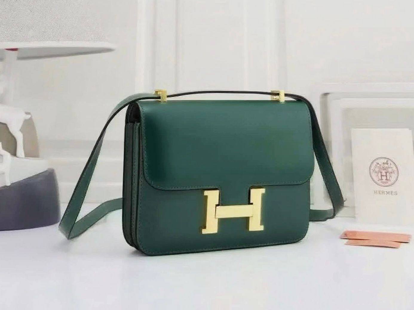 HERMES
NEW CAME
GOOD QUALITY
WITH BOX
🎁🎁🎁
100 dhs❣️
Zain39
♥️♥️♥️