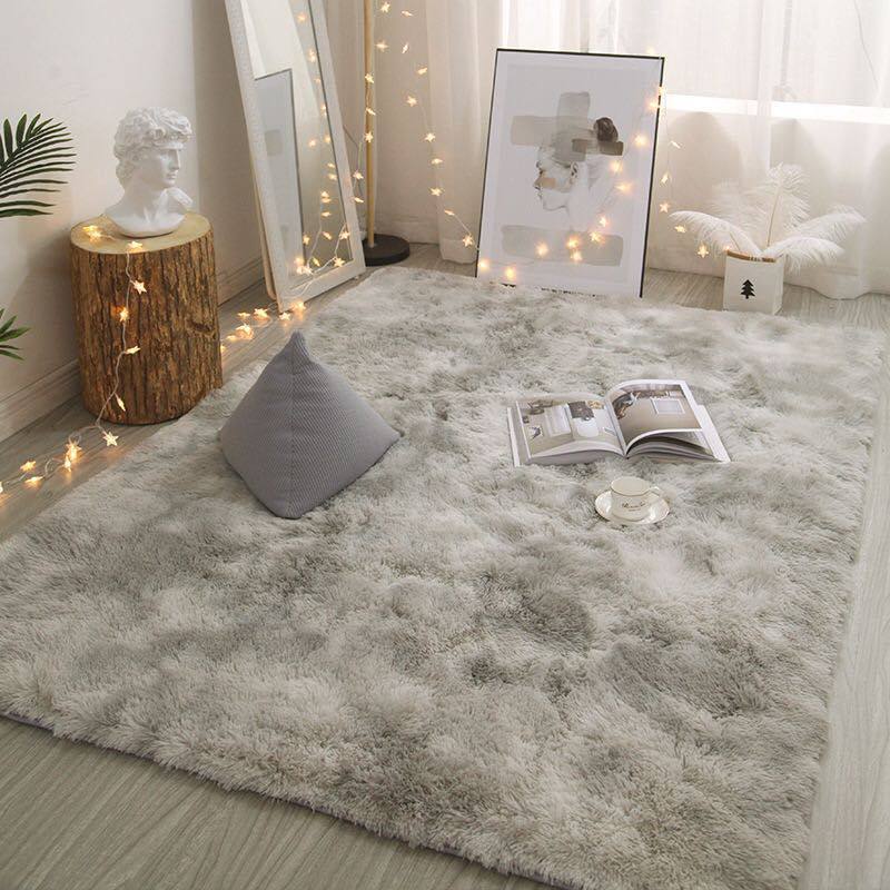 Velvet carpet
Washing machine you can wash .
Good quality strong for long time !!
Size 160*210
120 dhs✅
Zain99
♥️♥️♥️