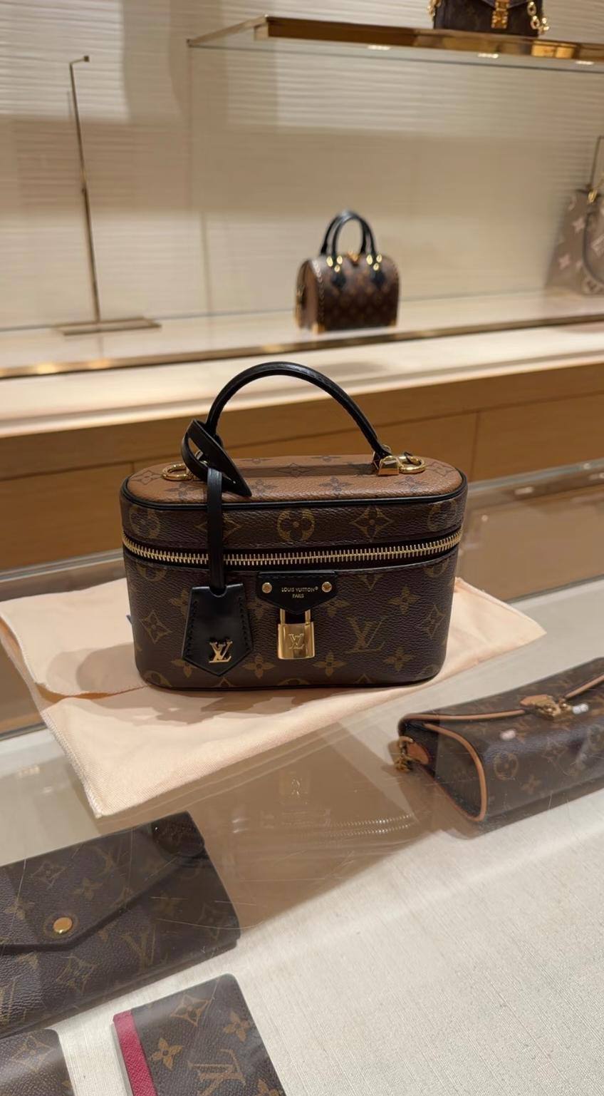 Lv
90 dhs🇦🇪🇦🇪
Withbox
Zain07
♥️♥️♥️