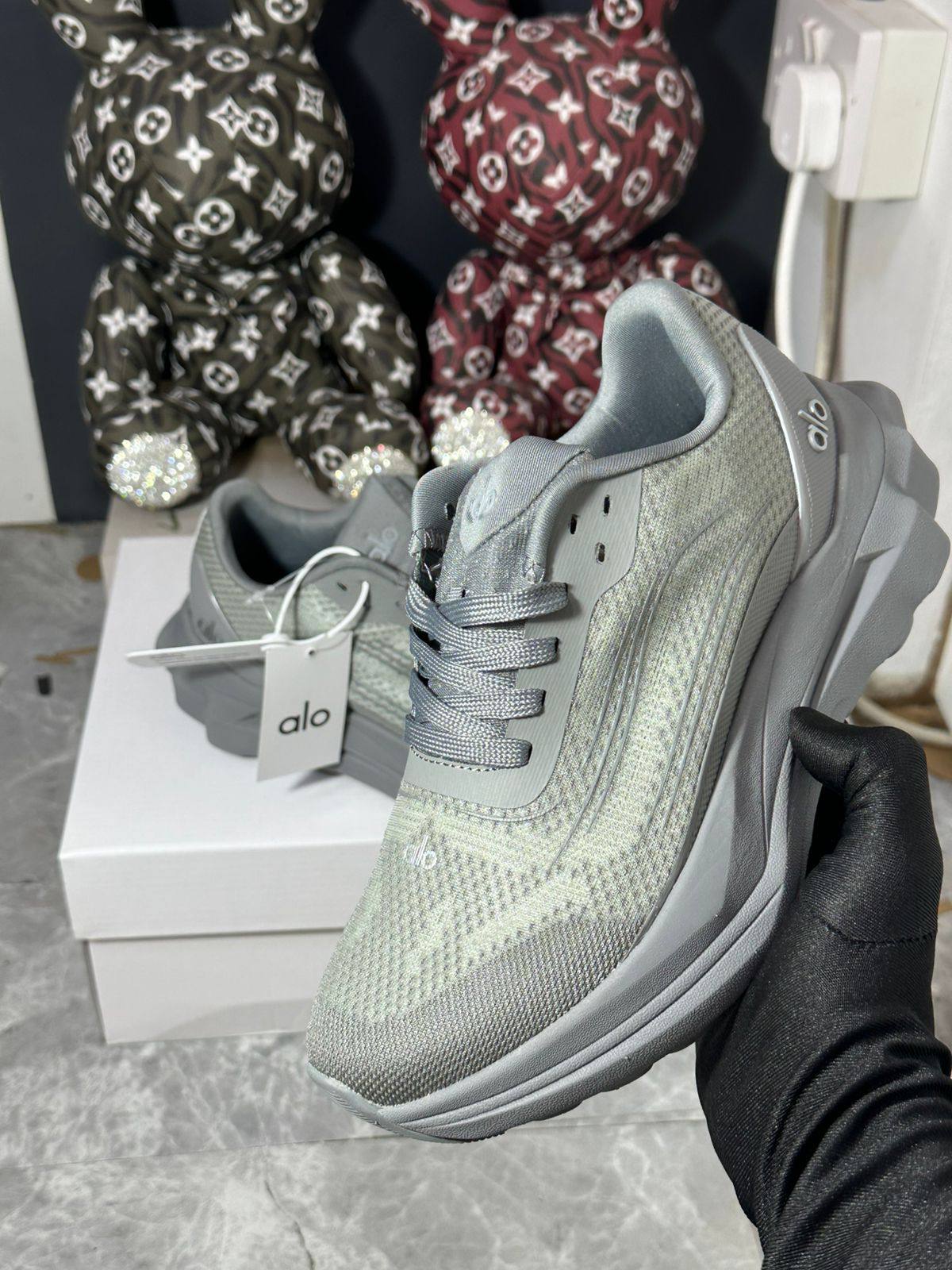 ALO RUNNER ‘Grey’🩶
36-45 AVAILABLE 🤩
180 dhs💚
Zain242
♥️♥️♥️