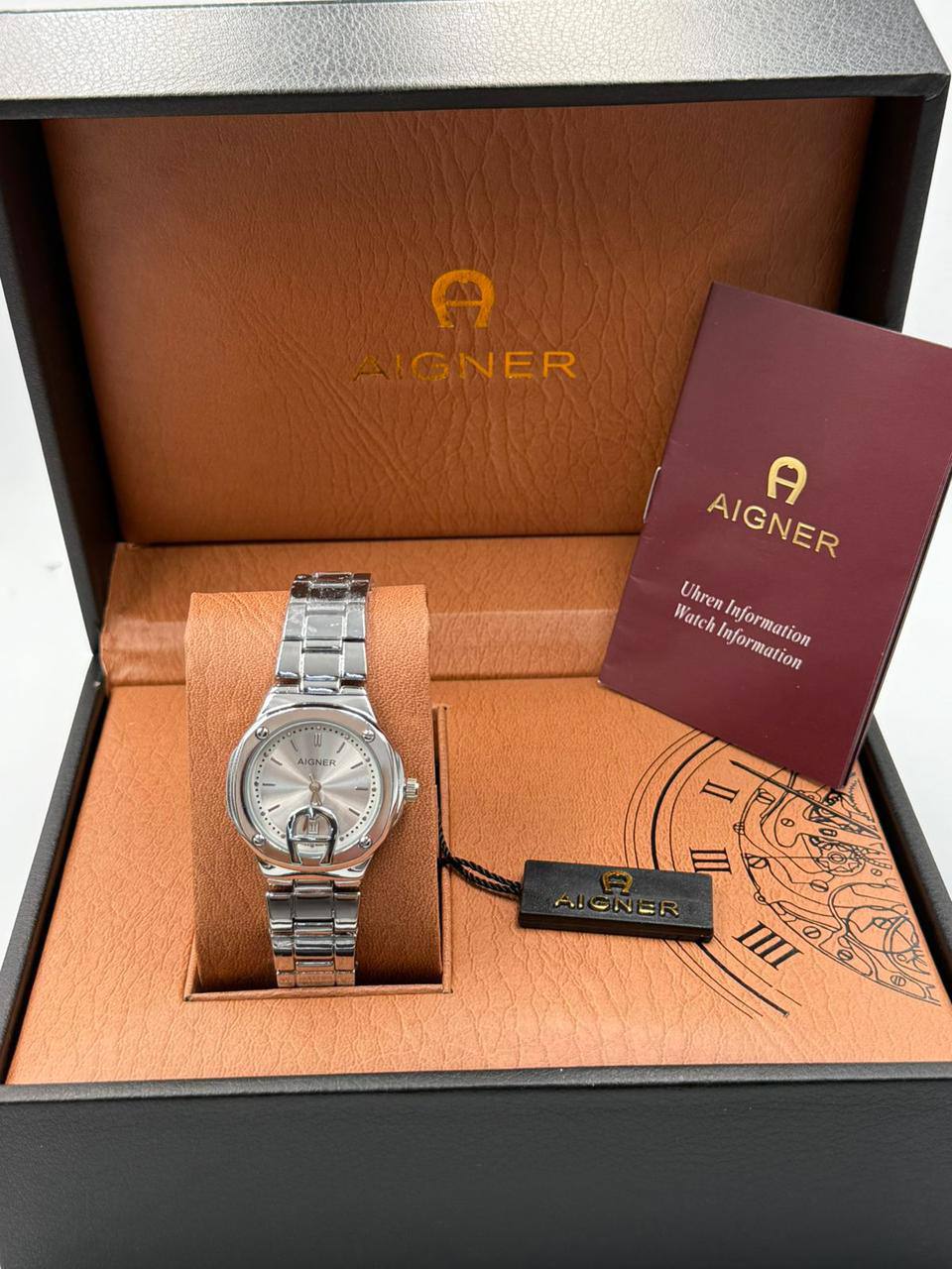 Aigner ladies
60 dhs🪙🌺
Zain08
♥️♥️♥️