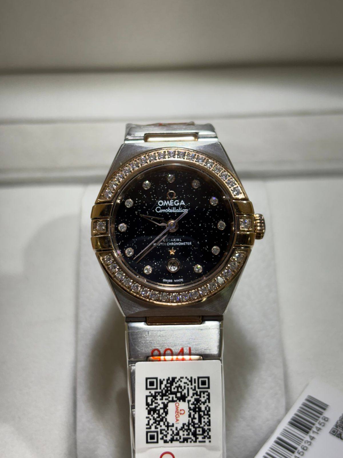 OMEGA LADY
_Women's ... New style.
470 dhs🪙🌨️
____WITH BOX ______❒
🎁🎁🎁
Zain108
♥️♥️♥️