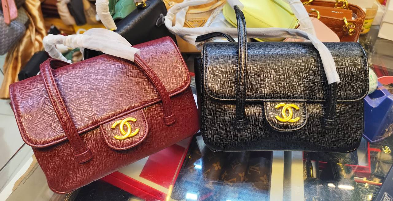 Chanel
95 dhs✅
Zain102
♥️♥️♥️