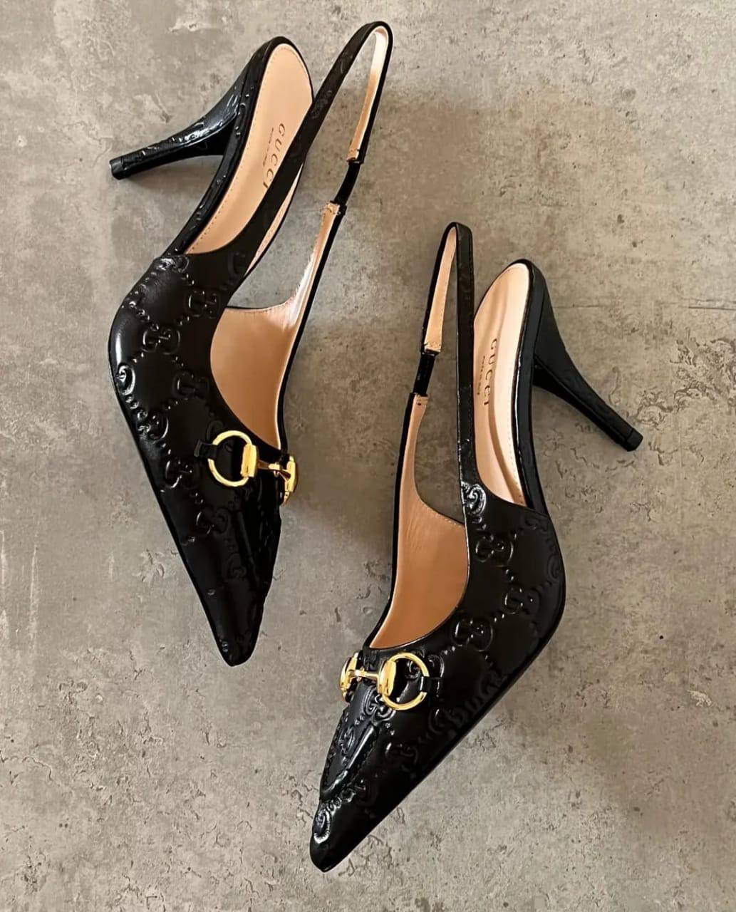 GUCCI
280 dhs❣️
*SIZE 36 TO 41*
Zain224
♥️♥️♥️