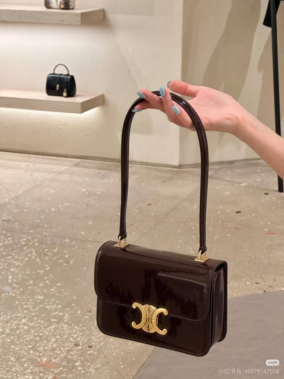 Celine
Master💓💓
310 dhs✅
Zain10
♥️♥️♥️