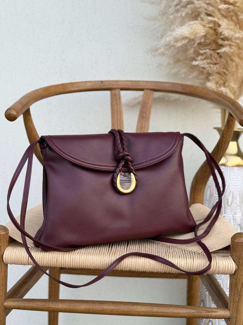 BOTTEGA VENETA
35cm
330 dhs✅
Top quality
With box🎁
Zain167
♥️♥️♥️