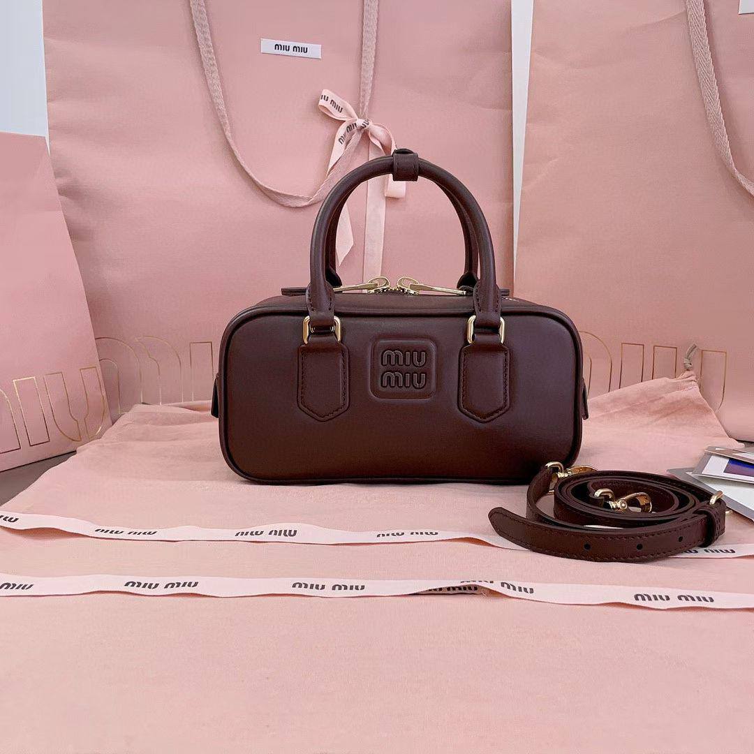 Miu Miu Master🌺
For Price 👇 WhatsApp✅
0568585901
0507557372
0552275751 Owner Zain 👌
Zain111
♥️♥️♥️
