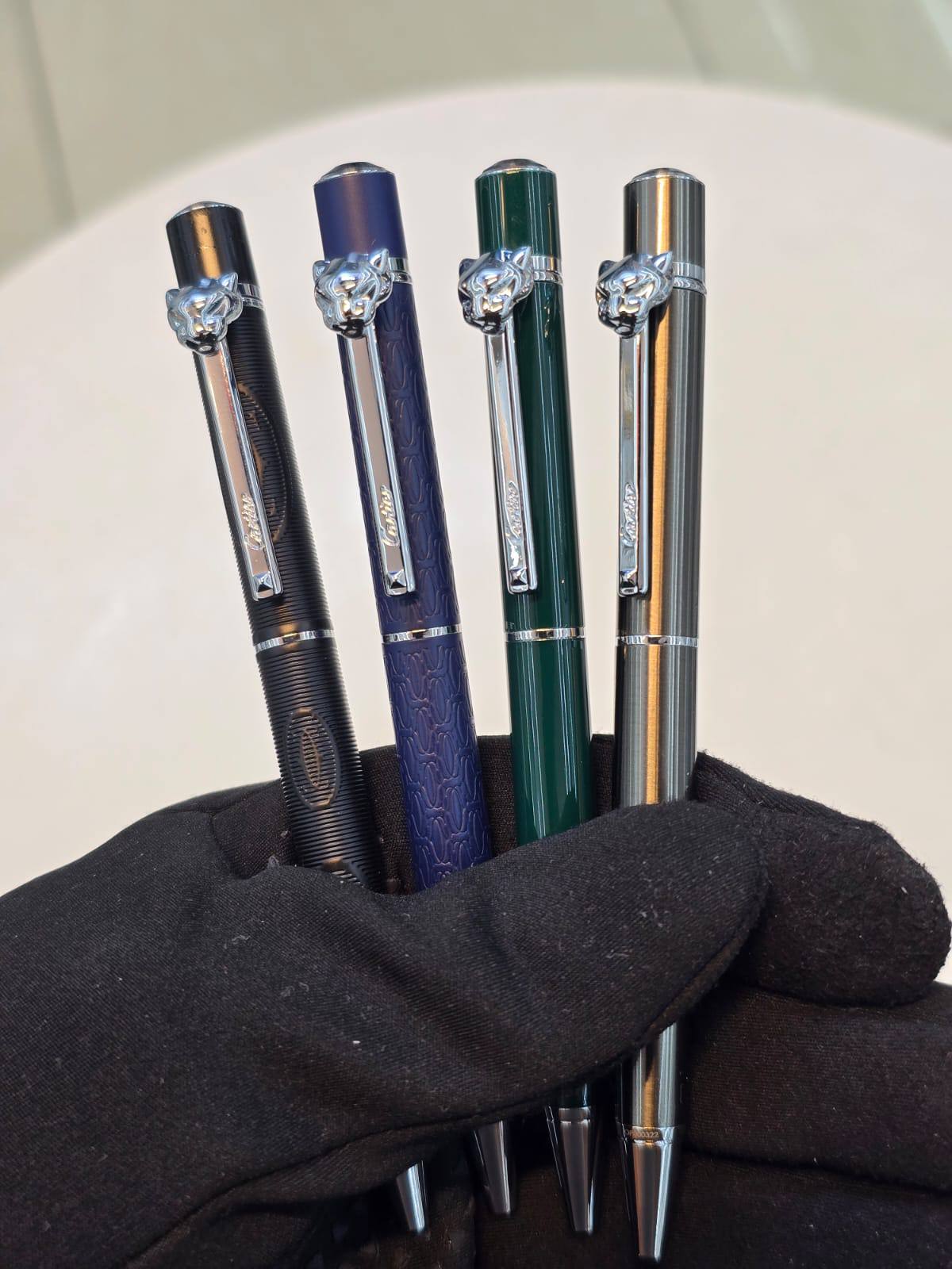 Cartier silim pen
Whit master box
70 dhs✅
Normal box
50 dhs✅
Zain29
♥️♥️♥️