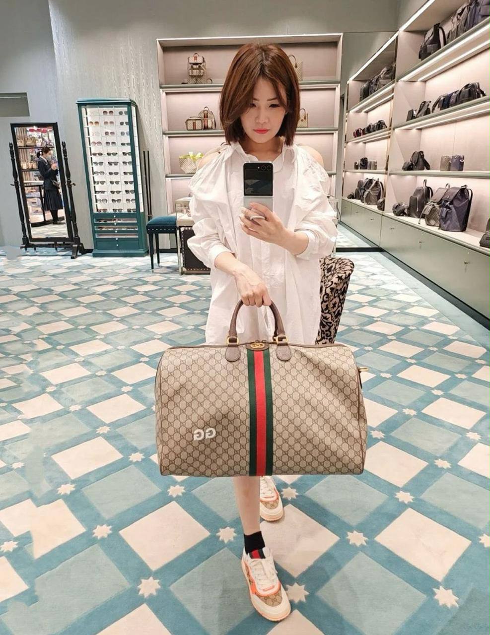 GUCCI
TRAVELLING BAG
RESTOCK
GOOD QUALITY
115 dhs🇦🇪🇦🇪
Zain39
Zain295
♥️♥️♥️