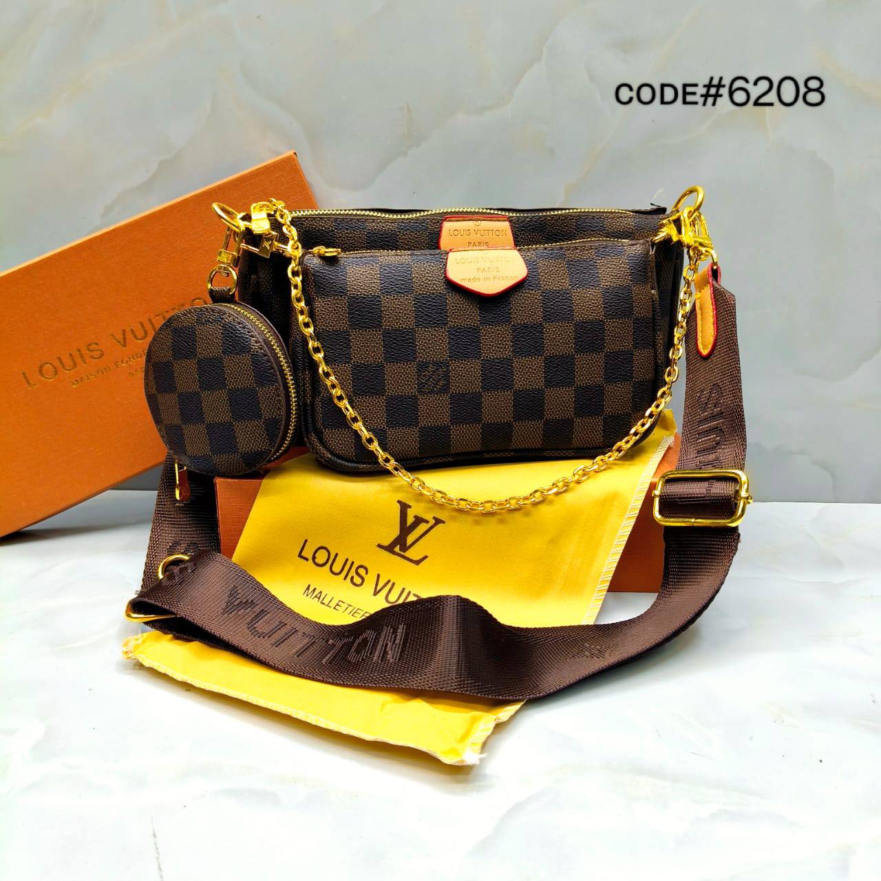 LV
3ɴ1 ᴘᴏᴜᴄʜᴇᴛᴛᴇ ᴍᴏɴᴏɢʀᴀᴍ
ɢᴏʟᴅ ʜᴀʀᴅᴡᴀʀᴇ
sɪᴢᴇ: 23 cm
ᴡɪᴛʜ BOX
🎁🎁🎁
70 dhs✅
Zain31
♥️♥️♥️