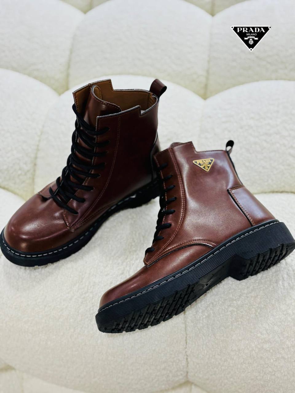 Prada
Size 36to44
75 dhs✅
Zain163
♥️♥️♥️