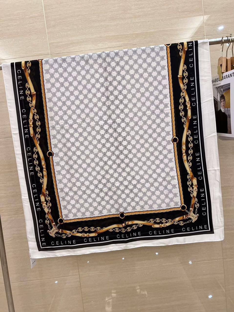Silk scarf
40 dhs✅
Zain93
♥️♥️♥️