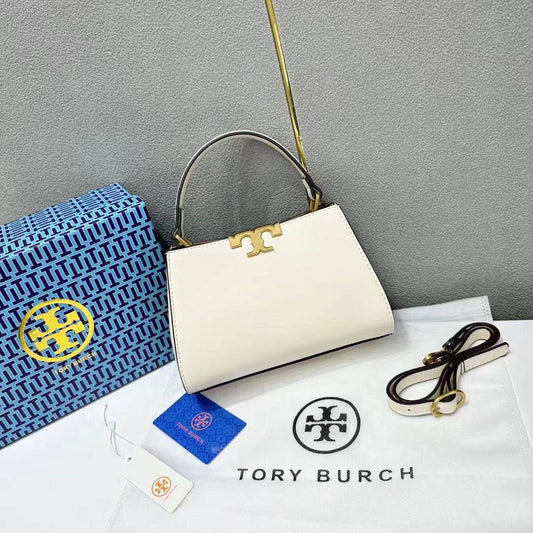 Tory Burch
with box
🎁🎁🎁
95 dhs🪙
Zain143
♥️♥️♥️