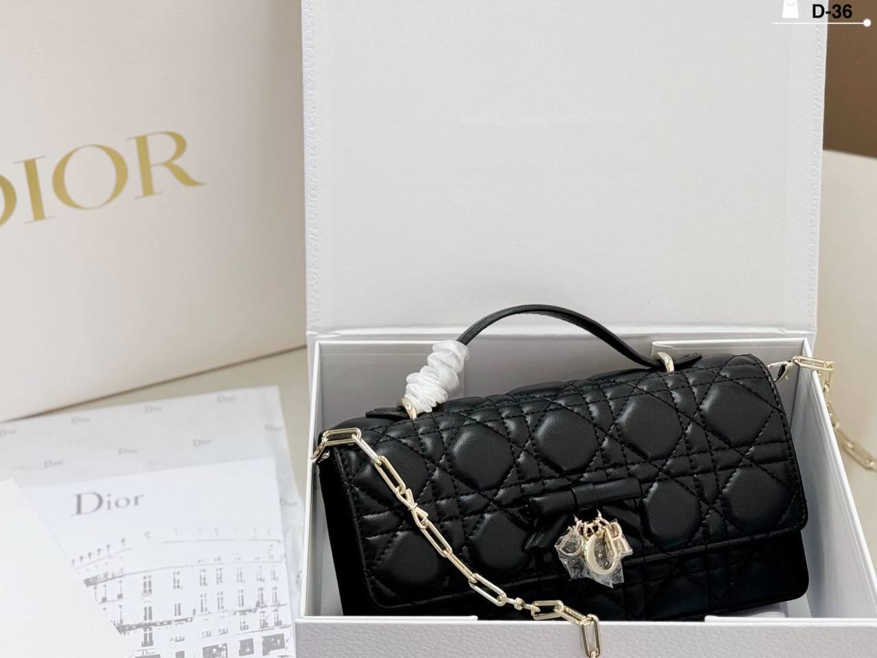Dior
Master🌺🌺
20Cm With Box
260 dhs💓
Zain131
♥️♥️♥️