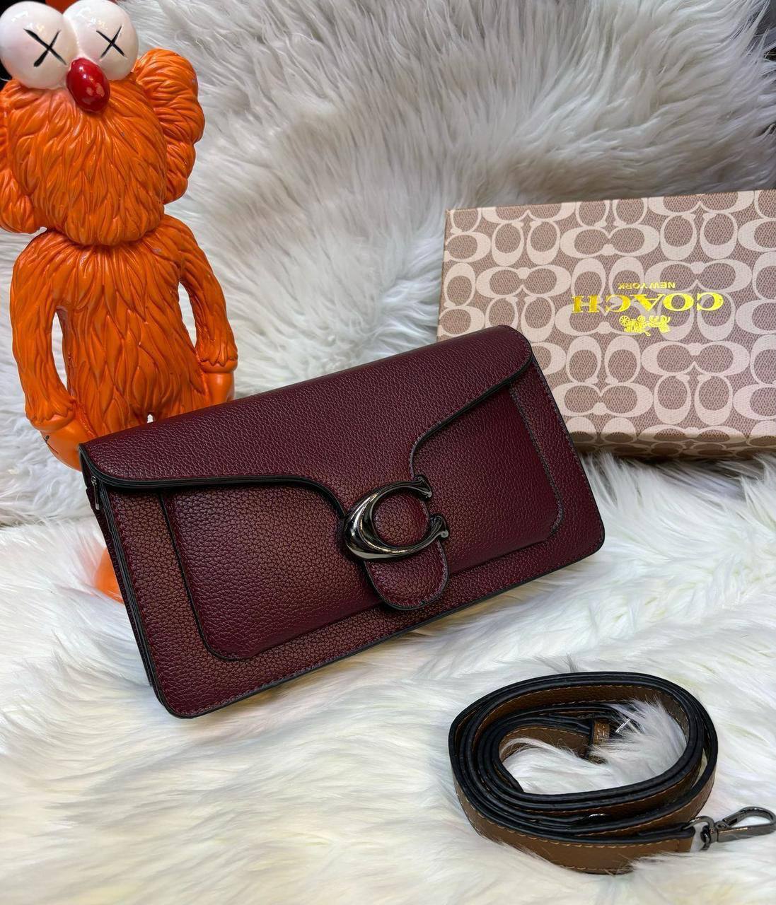 COACH
90 dhs🪙🌨️
with box
🎁🎁
Zain90
♥️♥️♥️