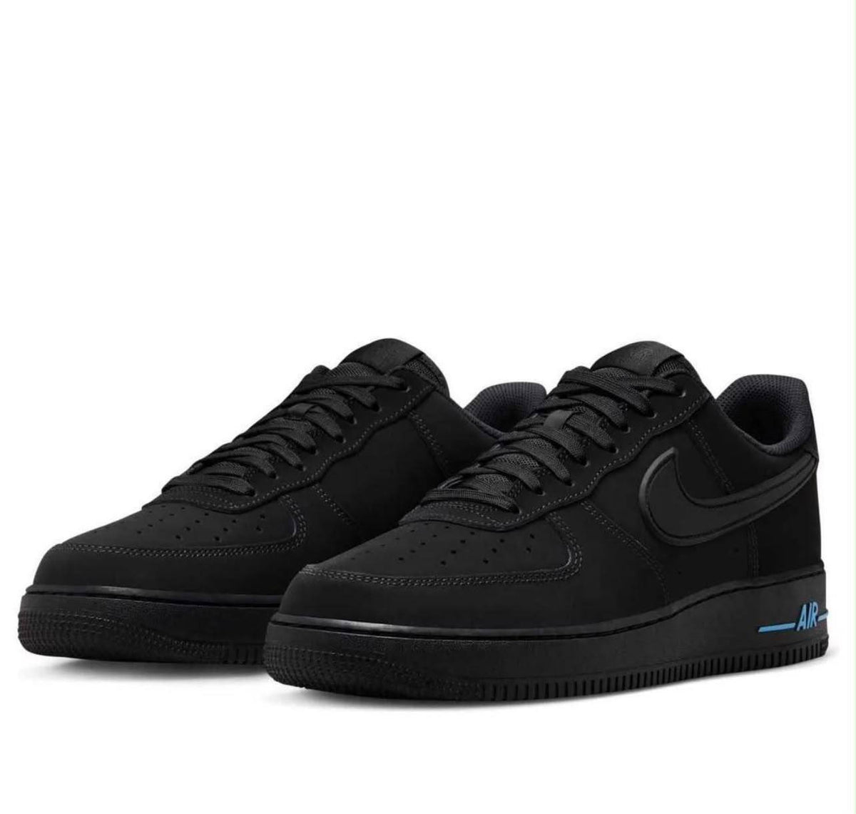 Nike
95 dhs
40-45
Zain79
♥️♥️♥️