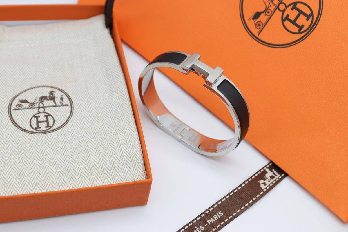 Hermes
Master Bracelet
110 dhs🇦🇪🇦🇪🇦🇪
Zain33
♥️♥️♥️