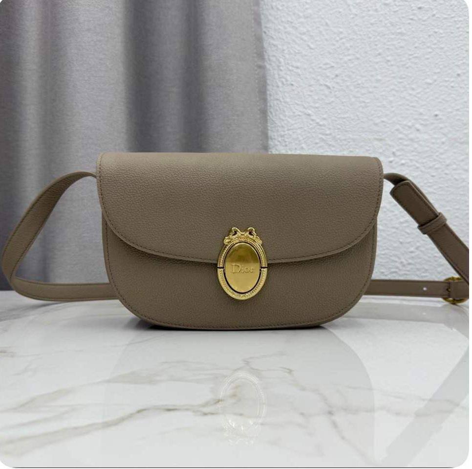 DIOR ✨💕✨
💯
SuperMaster Quality 🔥🔥
Available Now ❤️❤️❤️
For Price 👇 WhatsApp✅
0568585901
0507557372
0552275751 Owner Zain 👌
Zain121
♥️♥️♥️