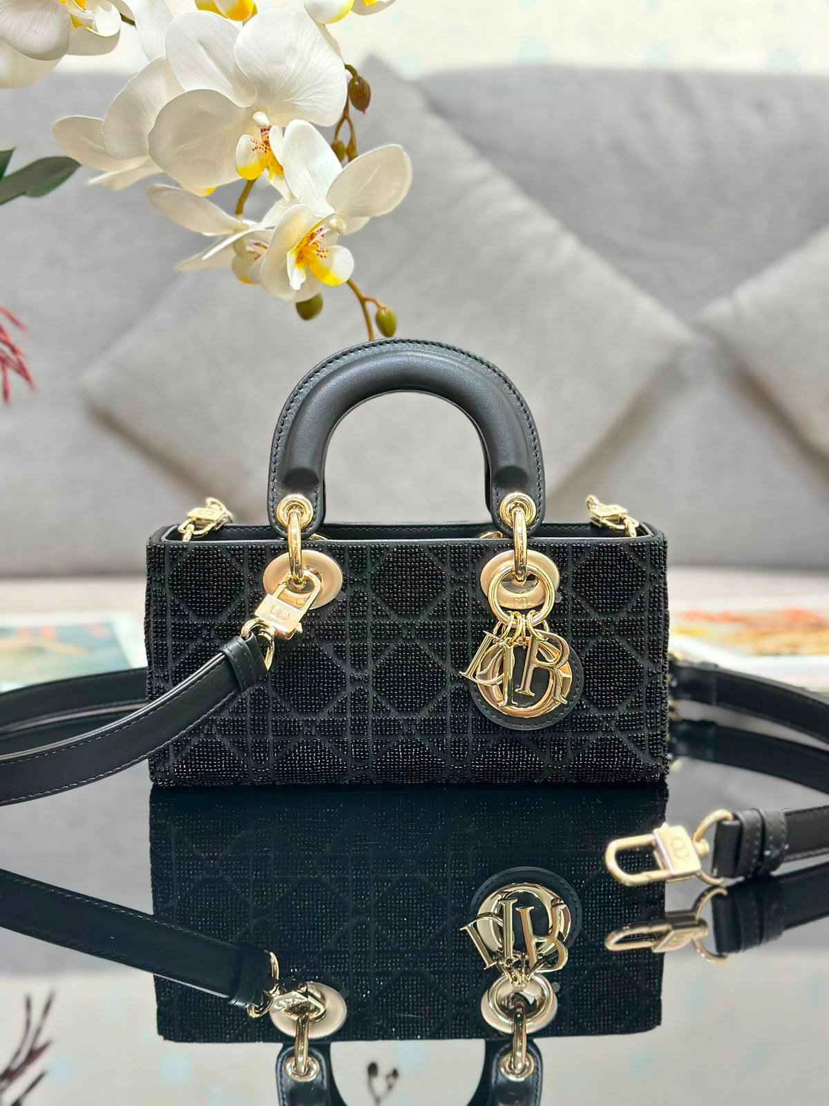 DIOR NEW COLLECTION 💕💕✨
Super master quality 🔥🔥
Available ✨💕💕
With full packing 📦🎀
For Price 👇 WhatsApp✅
0568585901
0507557372
0552275751 Owner Zain 👌
Zain252
♥️♥️♥️